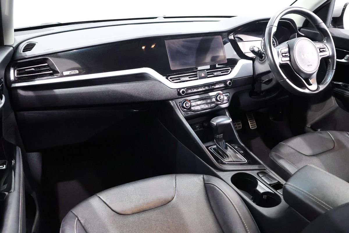 2021 Kia Niro Hybrid Sport DE