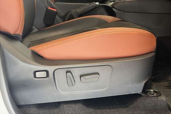2025 Mazda BT-50 SP TF 4X4 thumb-20