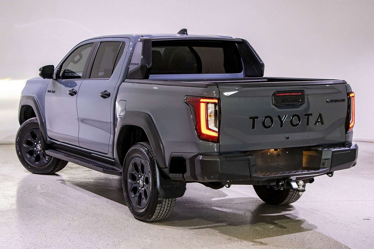 2025 Toyota Hilux Rogue 48V GUN227R 4X4