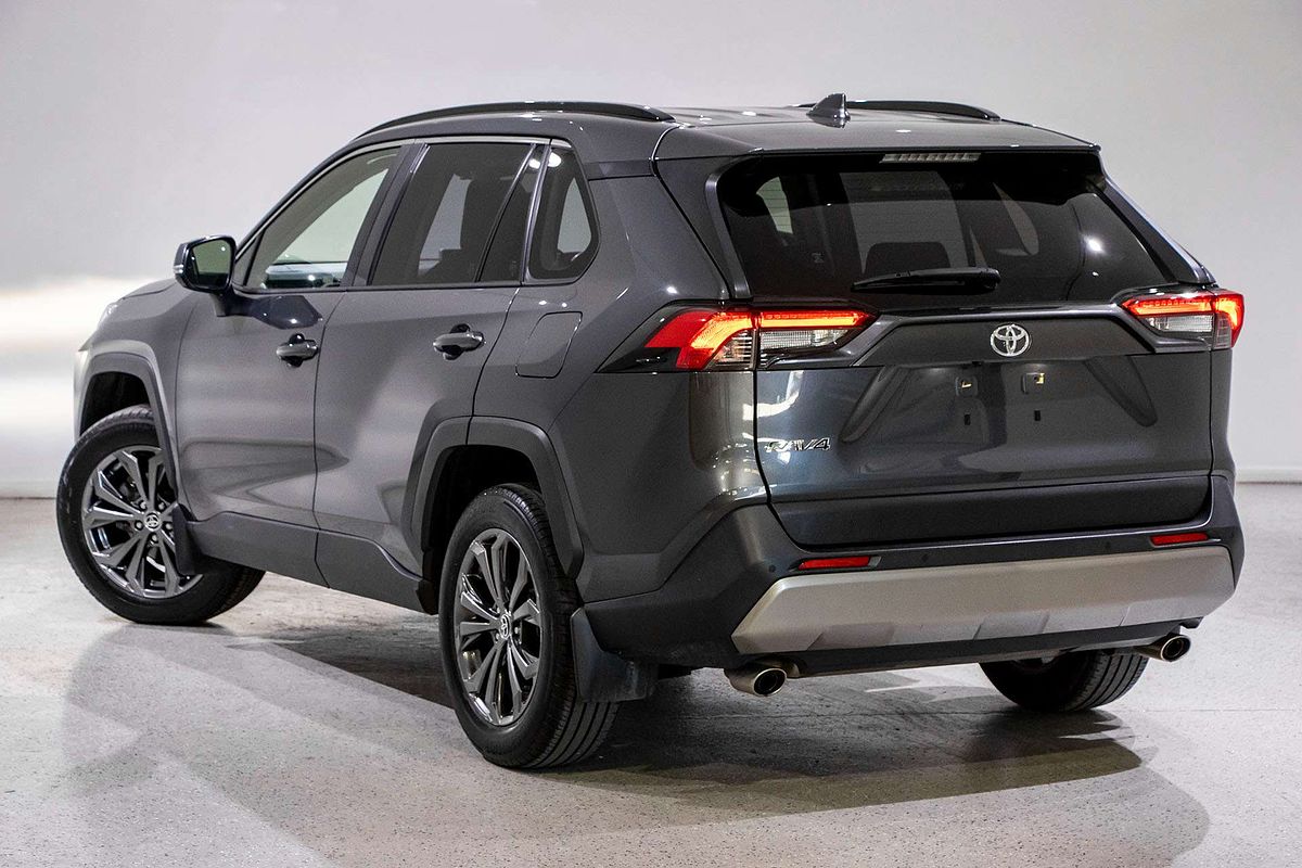 2022 Toyota RAV4 GXL MXAA52R