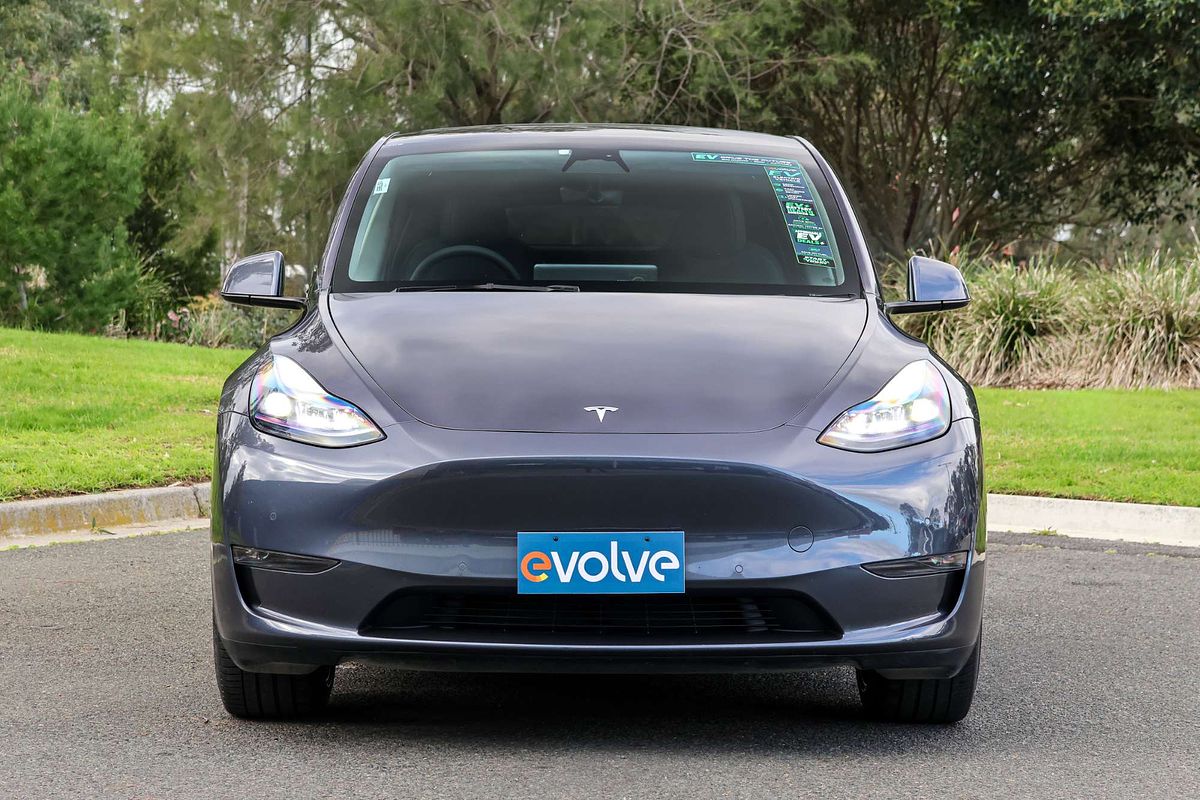 2024 Tesla Model Y Long Range