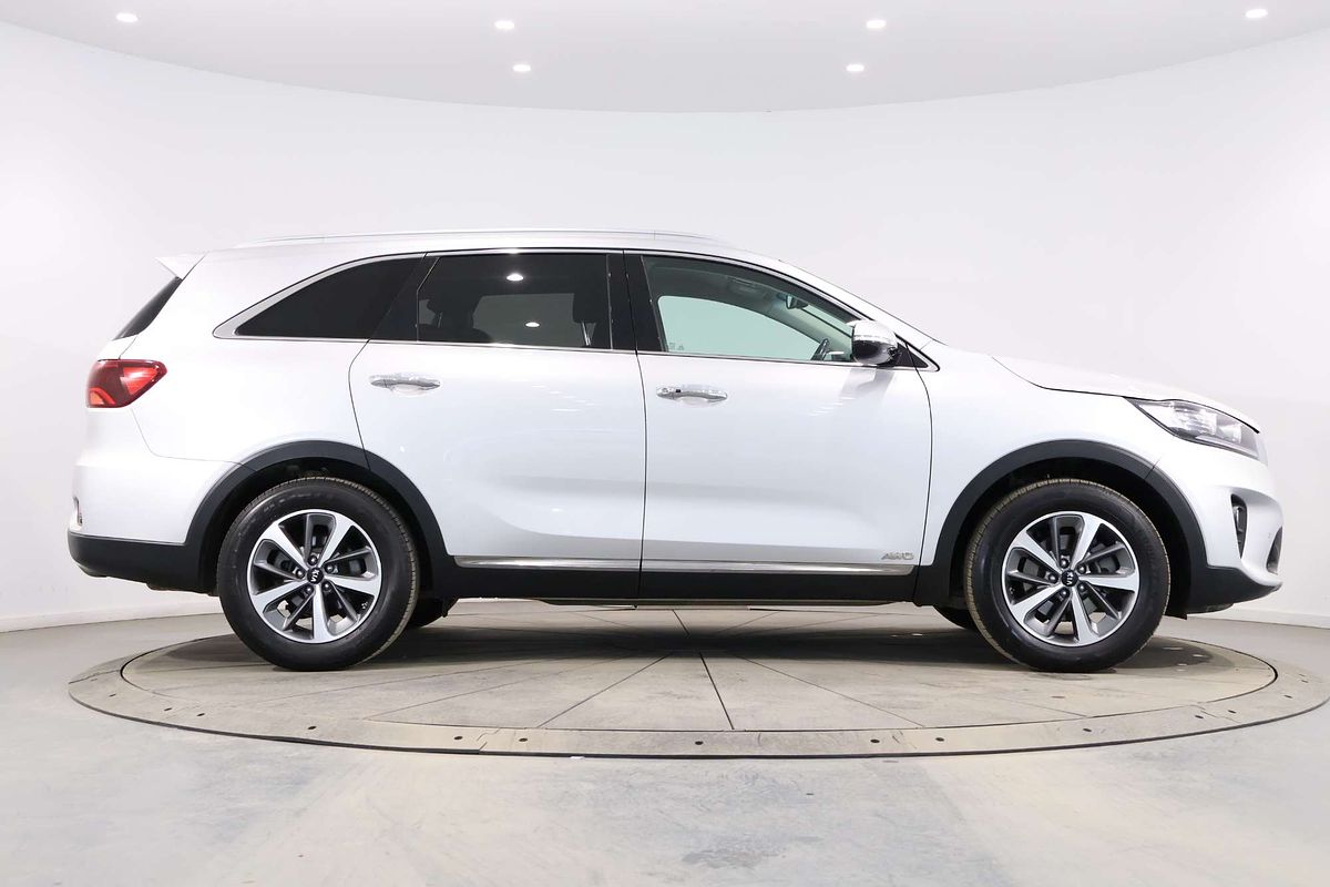 2019 Kia Sorento SLi UM