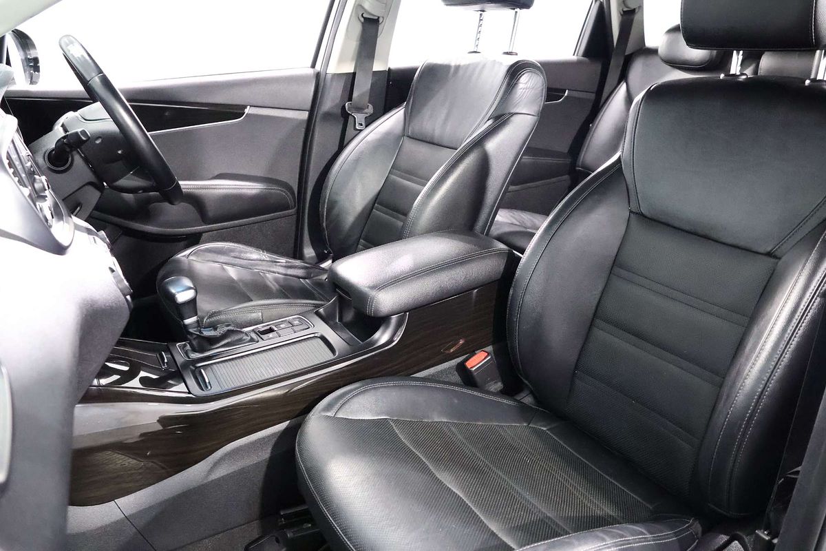 2019 Kia Sorento SLi UM