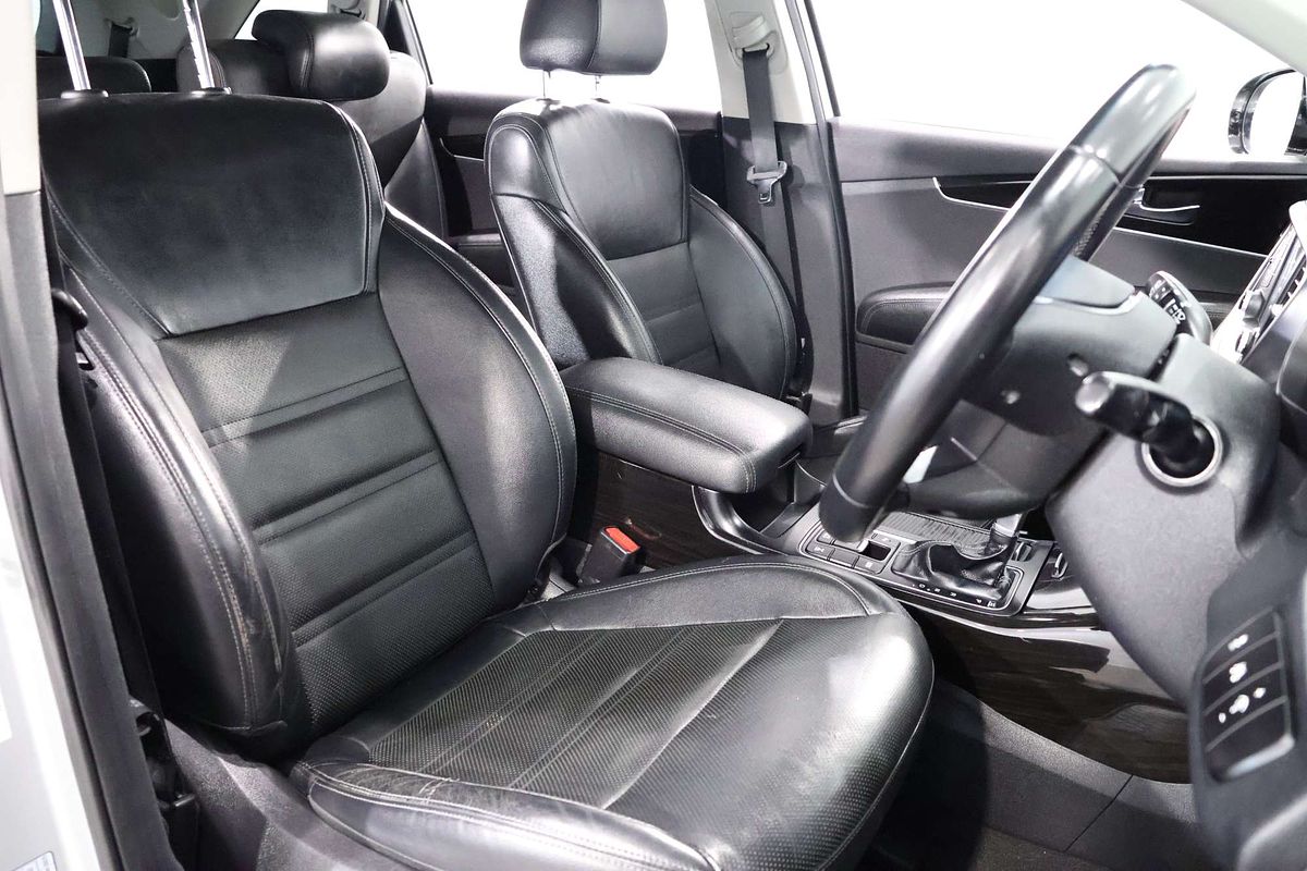 2019 Kia Sorento SLi UM
