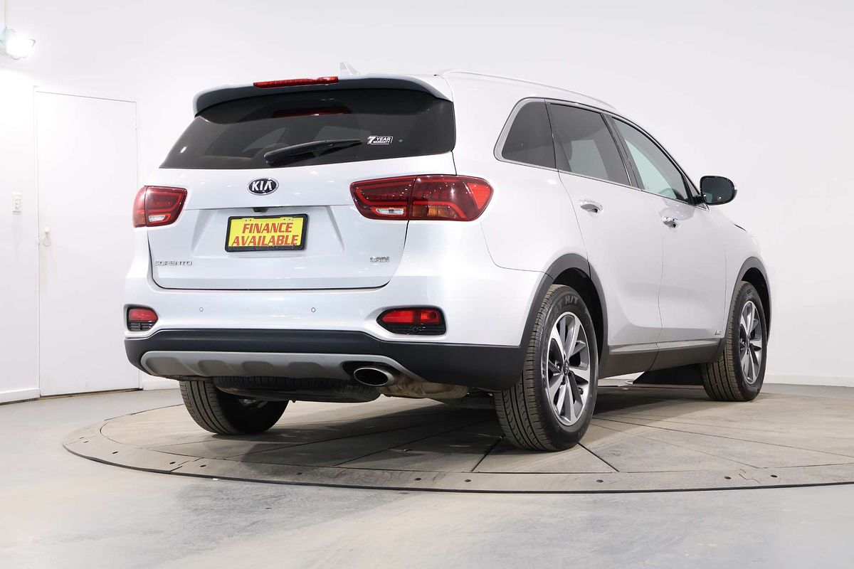 2019 Kia Sorento SLi UM