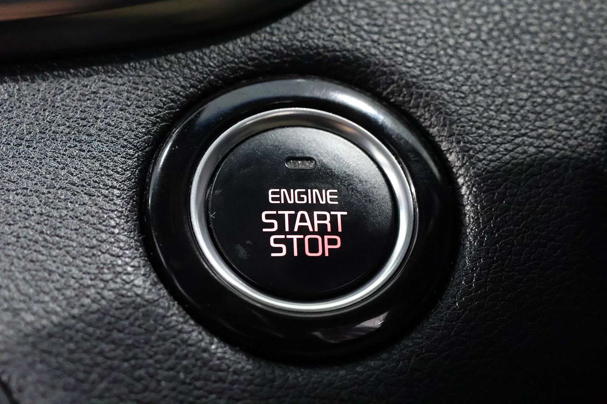 2019 Kia Sorento SLi UM