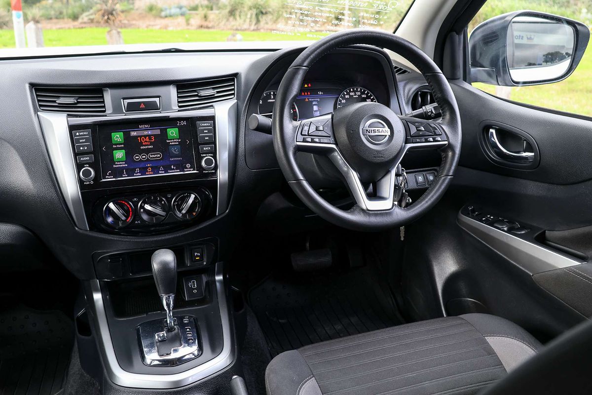 2022 Nissan Navara ST D23 Rear Wheel Drive image 8