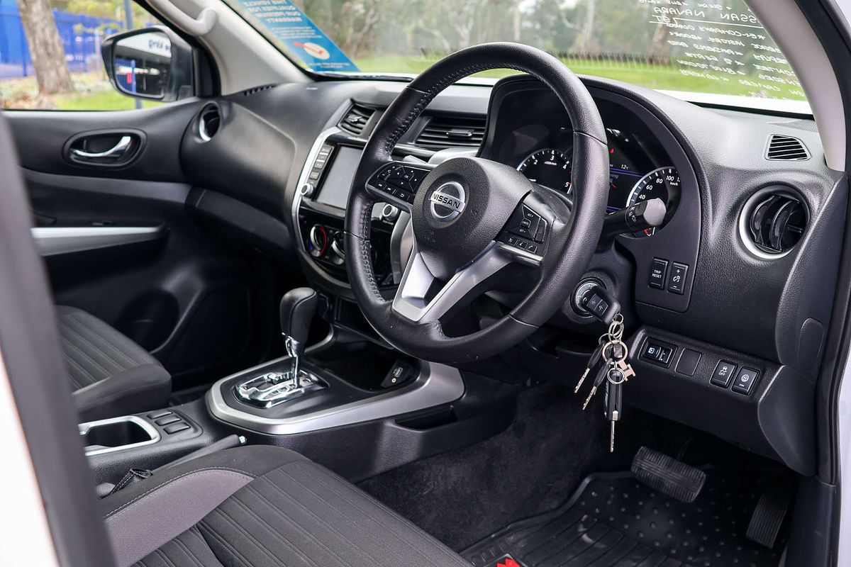 2022 Nissan Navara ST D23 Rear Wheel Drive image 21