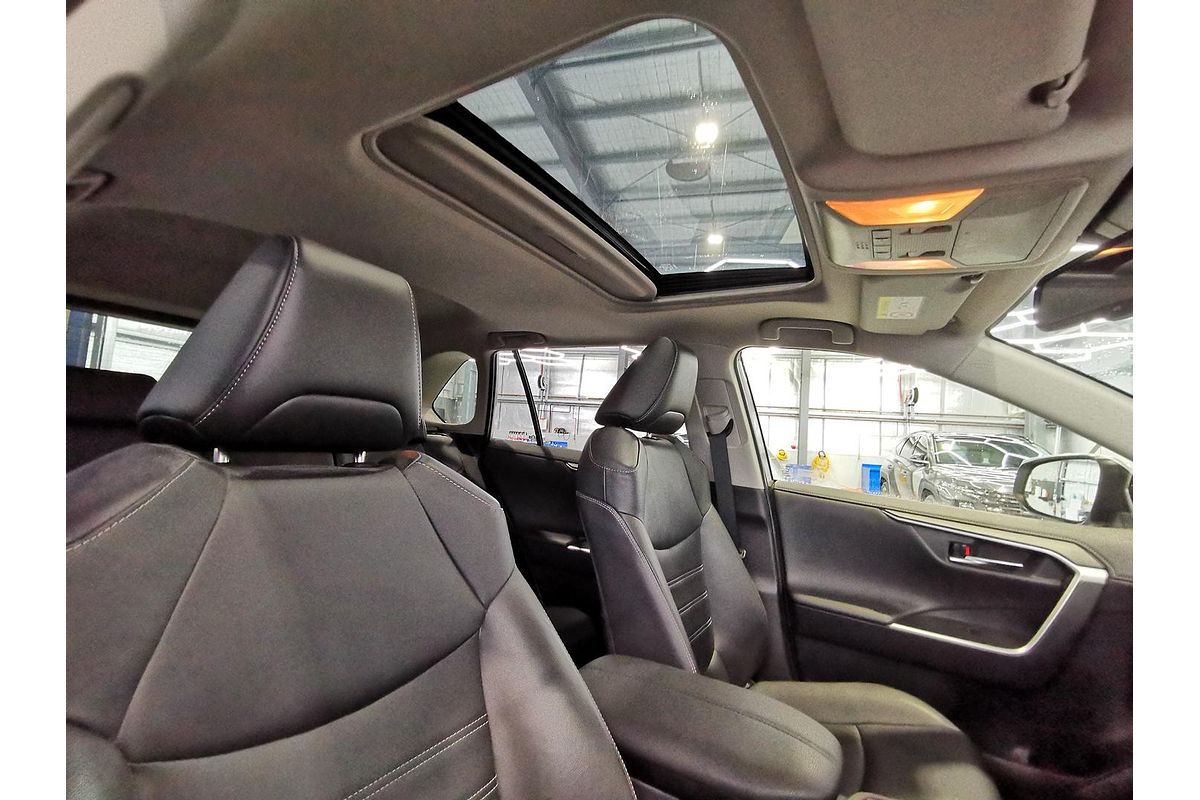 2019 Toyota RAV4 Cruiser AXAH52R