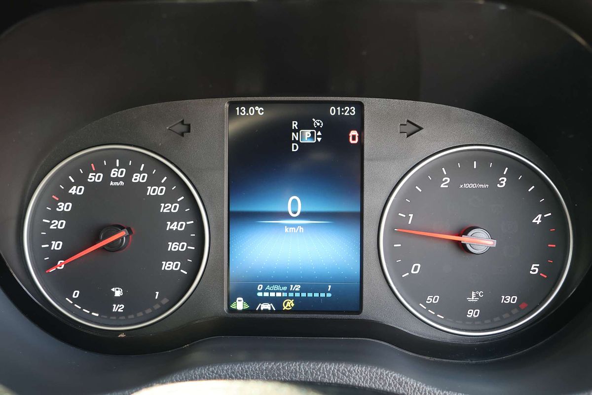 2021 Mercedes-Benz Sprinter 416CDI VS30 MWB Low Roof image 16