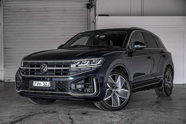 2024 Volkswagen Touareg 210TDI R-Line RC