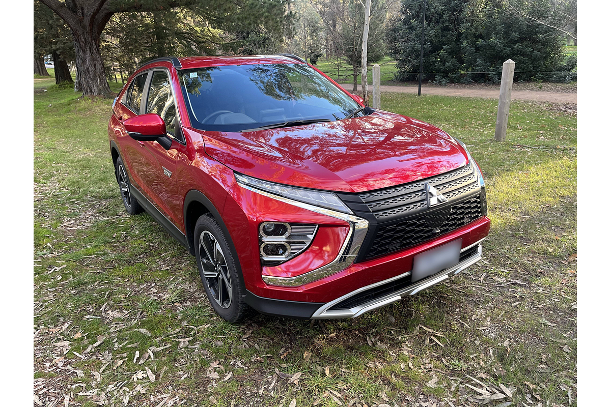 2025 Mitsubishi Eclipse Cross PHEV XLS YB