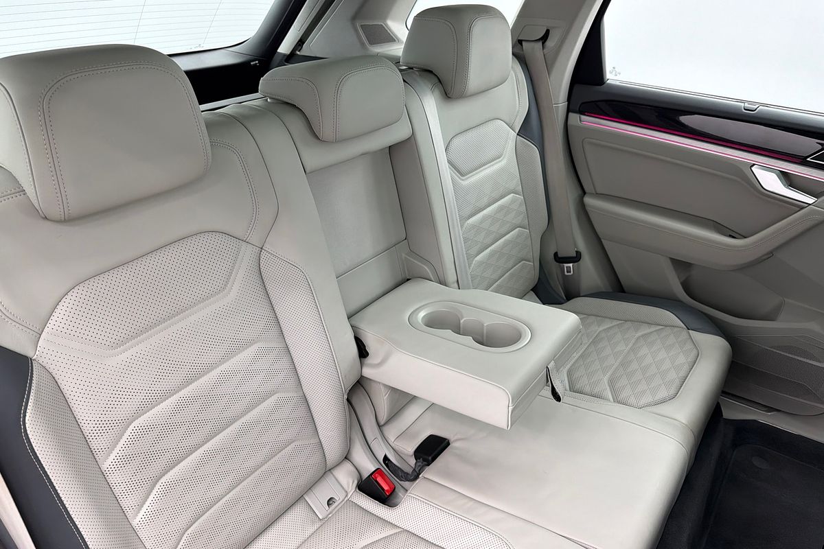 2020 Volkswagen Touareg 190TDI Premium CR