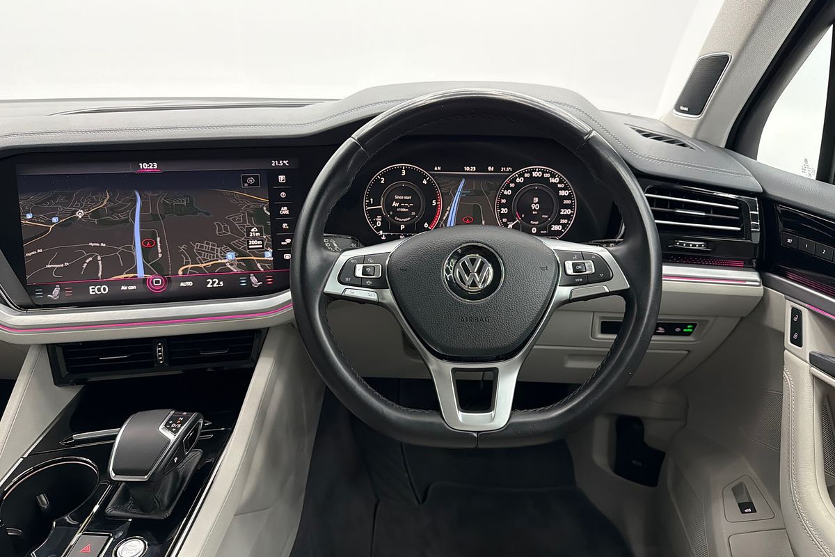 2020 Volkswagen Touareg 190TDI Premium CR