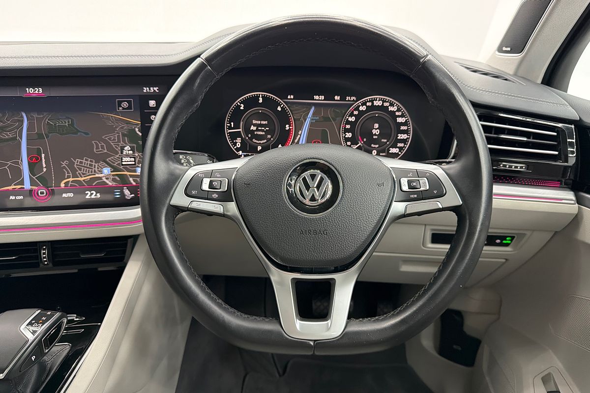 2020 Volkswagen Touareg 190TDI Premium CR