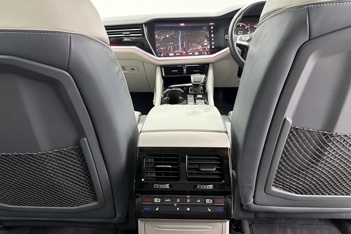 2020 Volkswagen Touareg 190TDI Premium CR