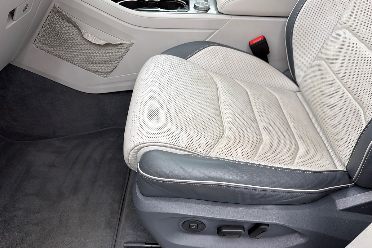 2020 Volkswagen Touareg 190TDI Premium CR