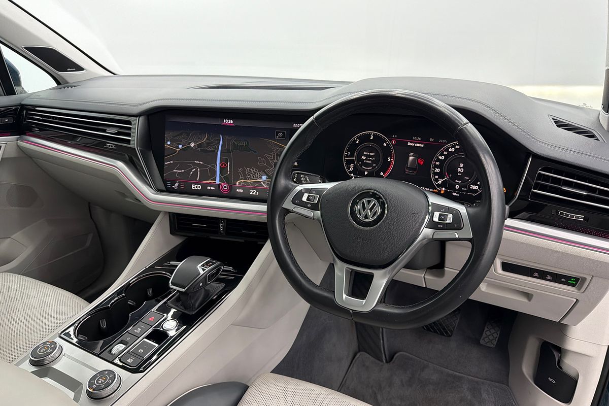 2020 Volkswagen Touareg 190TDI Premium CR