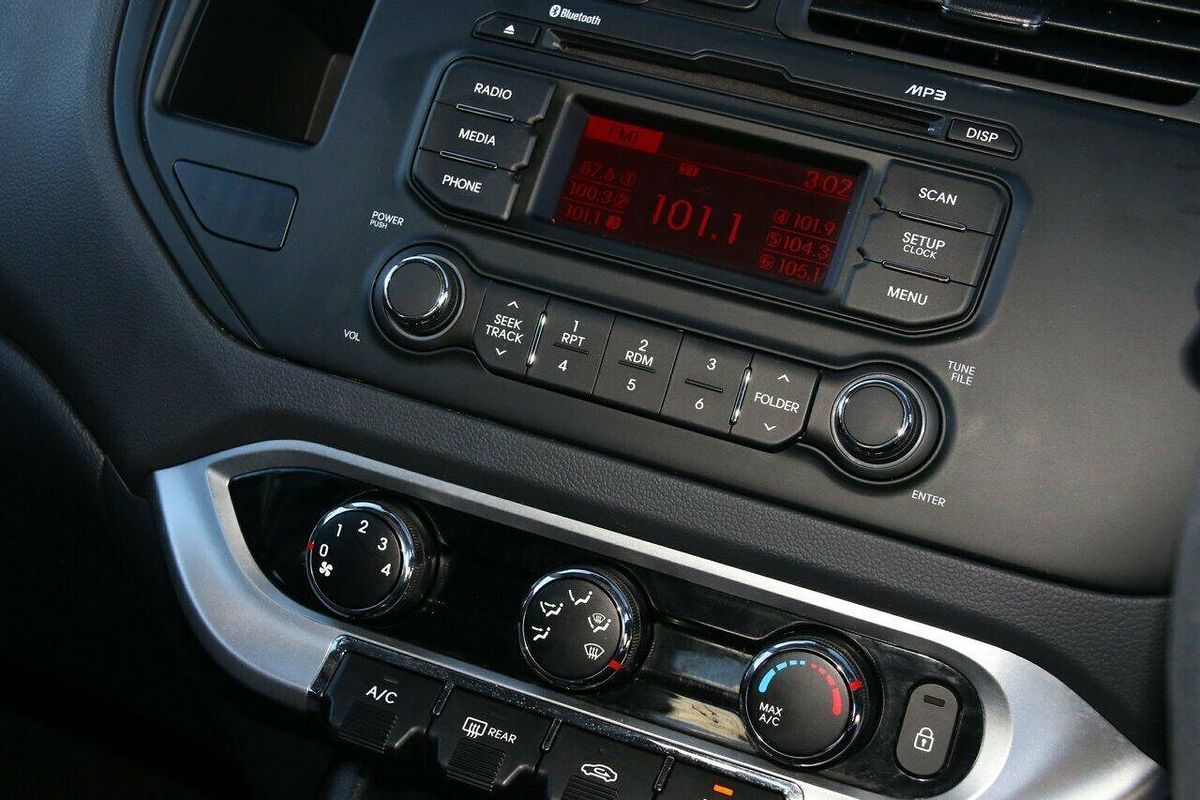 2015 Kia Rio S UB