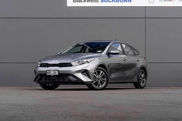 2021 Kia Cerato Lx 2.0P/6At