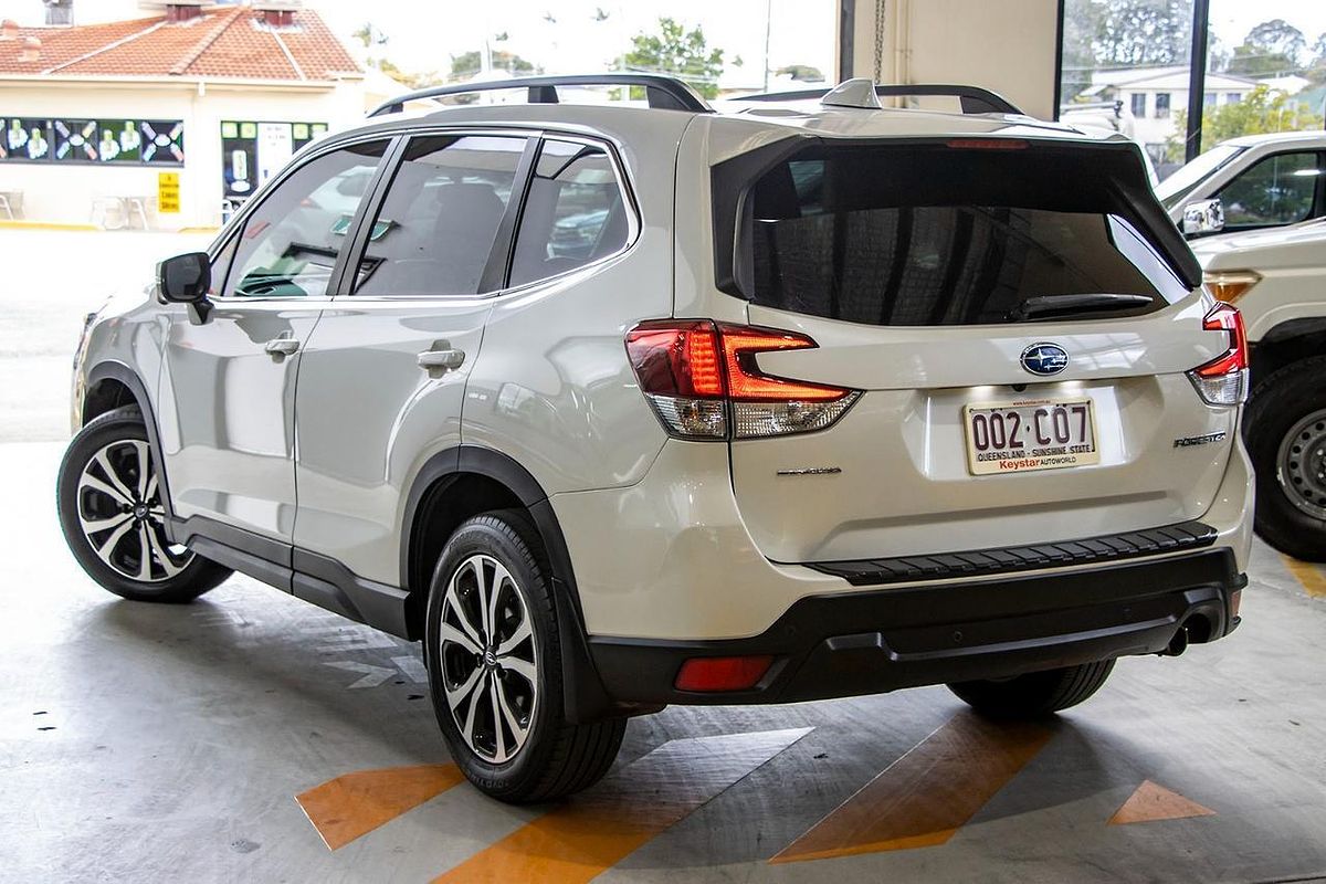 2021 Subaru Forester 2.5i Premium S5
