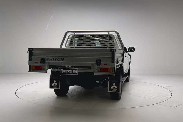 2024 Mitsubishi Triton GLX MR 4X4 thumb-1