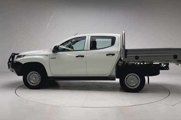 2024 Mitsubishi Triton GLX MR 4X4 thumb-7