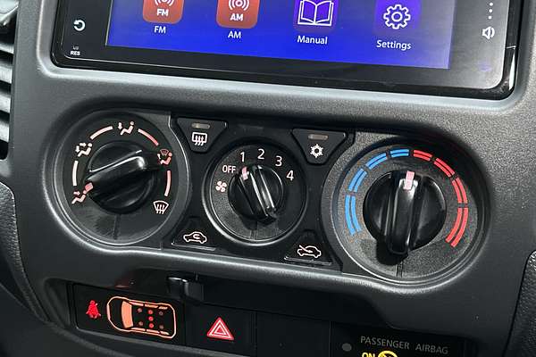 2024 Mitsubishi Triton GLX MR 4X4 thumb-15