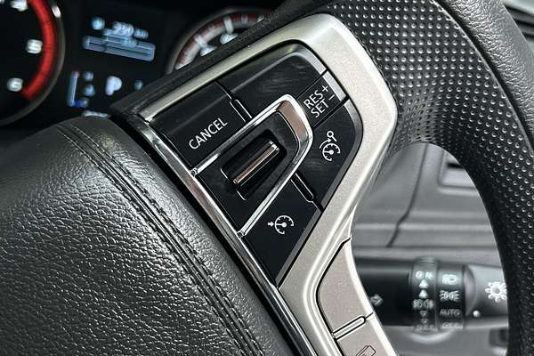 2024 Mitsubishi Triton GLX MR 4X4 thumb-16