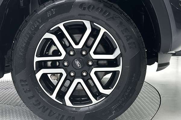 2022 Ford Ranger XLT 4X4 3.0L thumb-9