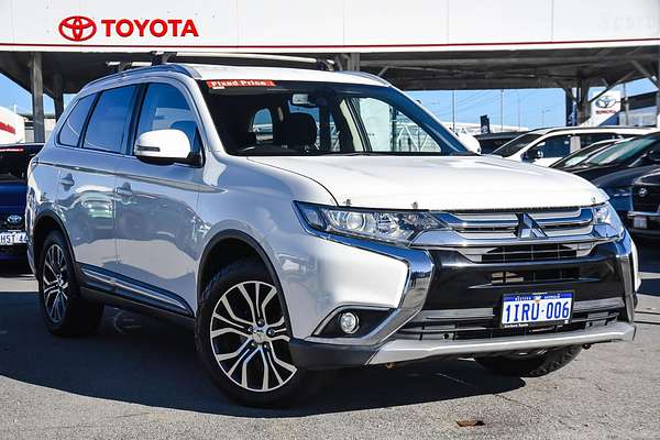 2016 Mitsubishi Outlander XLS ZK