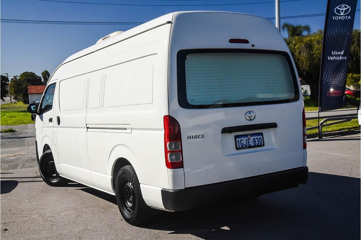 2017 Toyota Hiace KDH221R ELWB High Roof