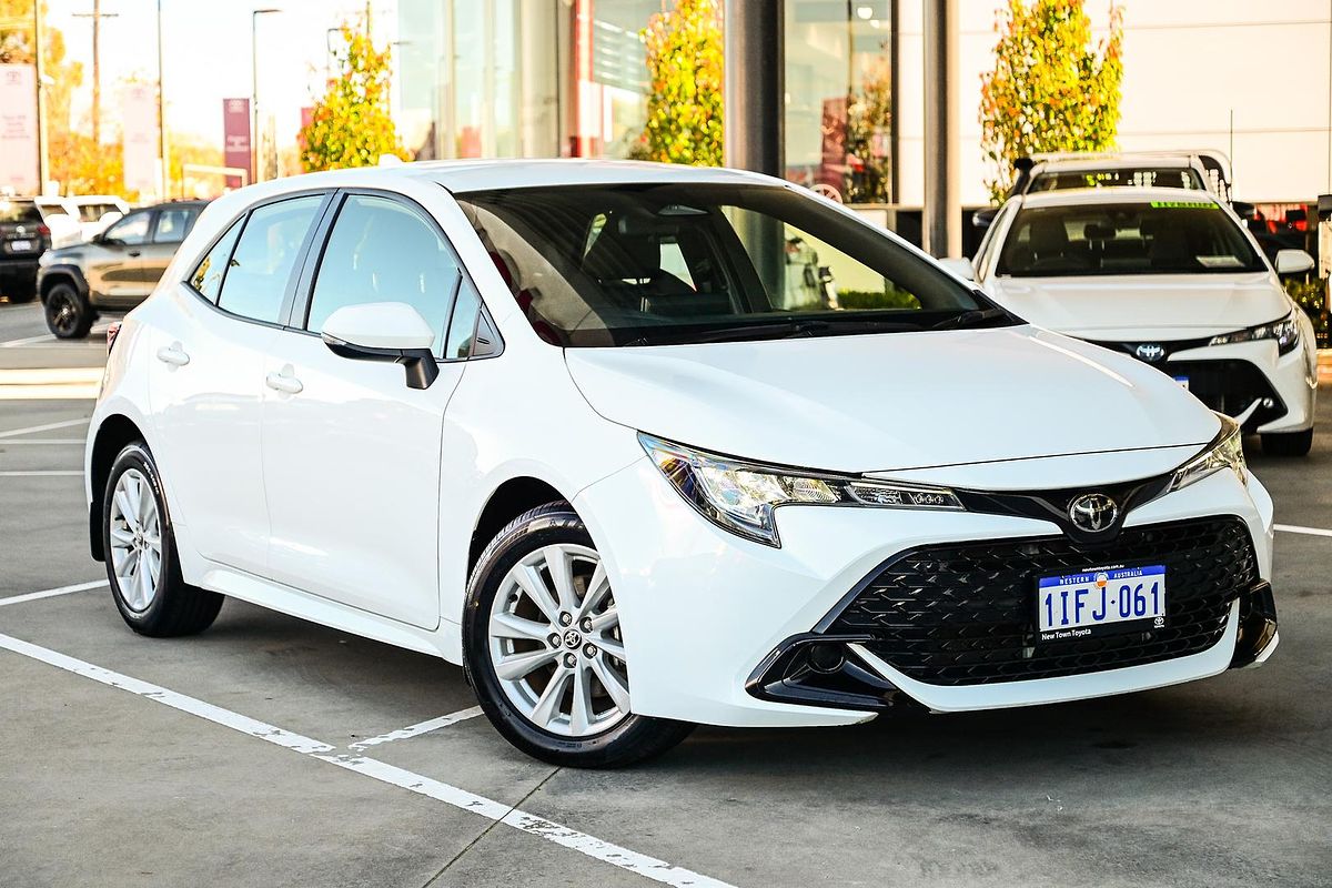 2024 Toyota Corolla Ascent Sport MZEA12R