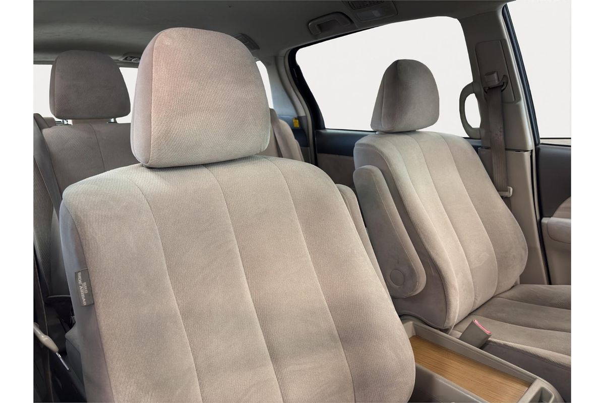 2008 Toyota Tarago GLX GSR50R