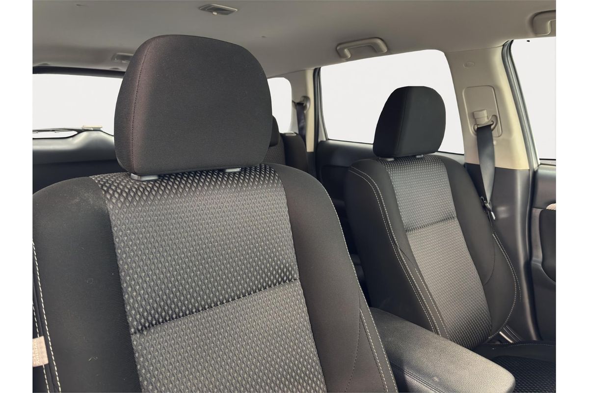 2016 Mitsubishi Outlander LS ZK