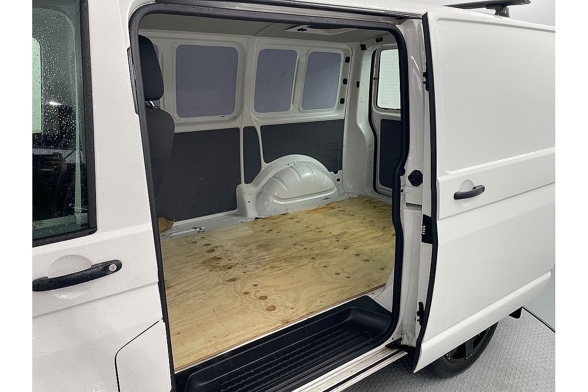 2023 Volkswagen Transporter TDI450 T6.1 SWB