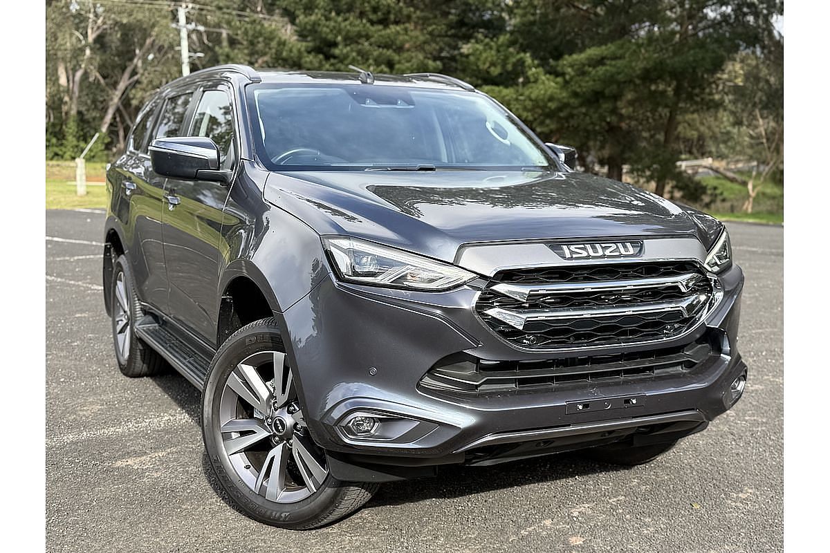 2023 Isuzu MU-X LS-T