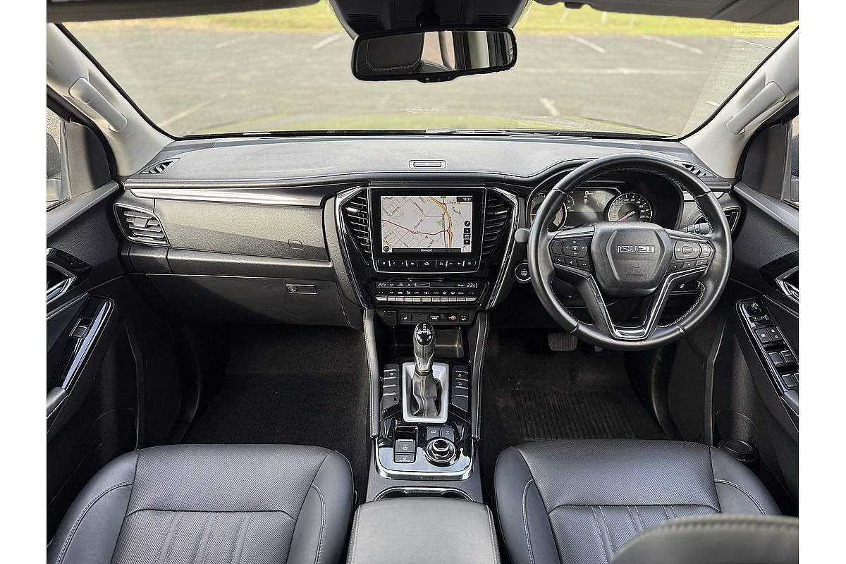 2023 Isuzu MU-X LS-T