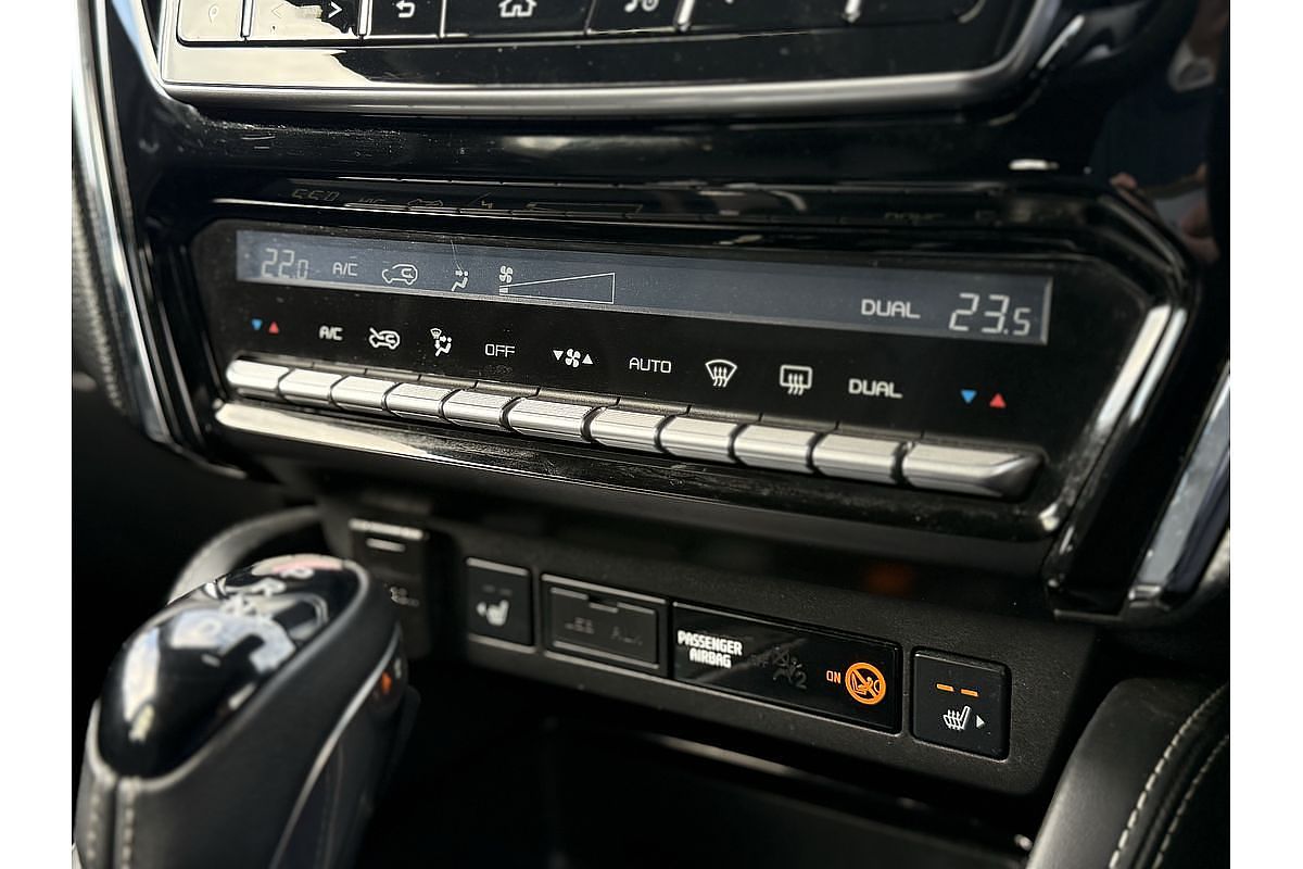 2023 Isuzu MU-X LS-T