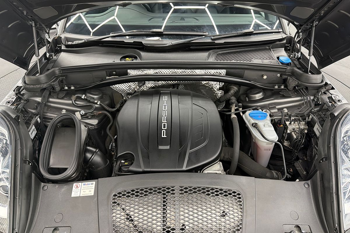 2018 Porsche Macan 95B