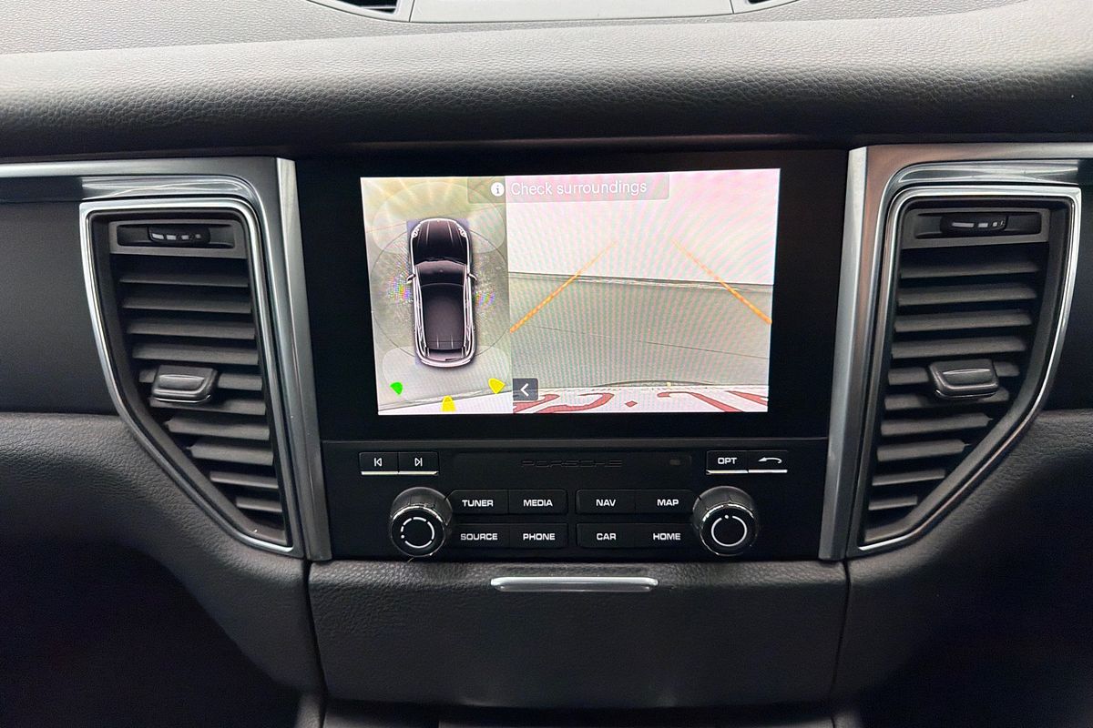 2018 Porsche Macan 95B