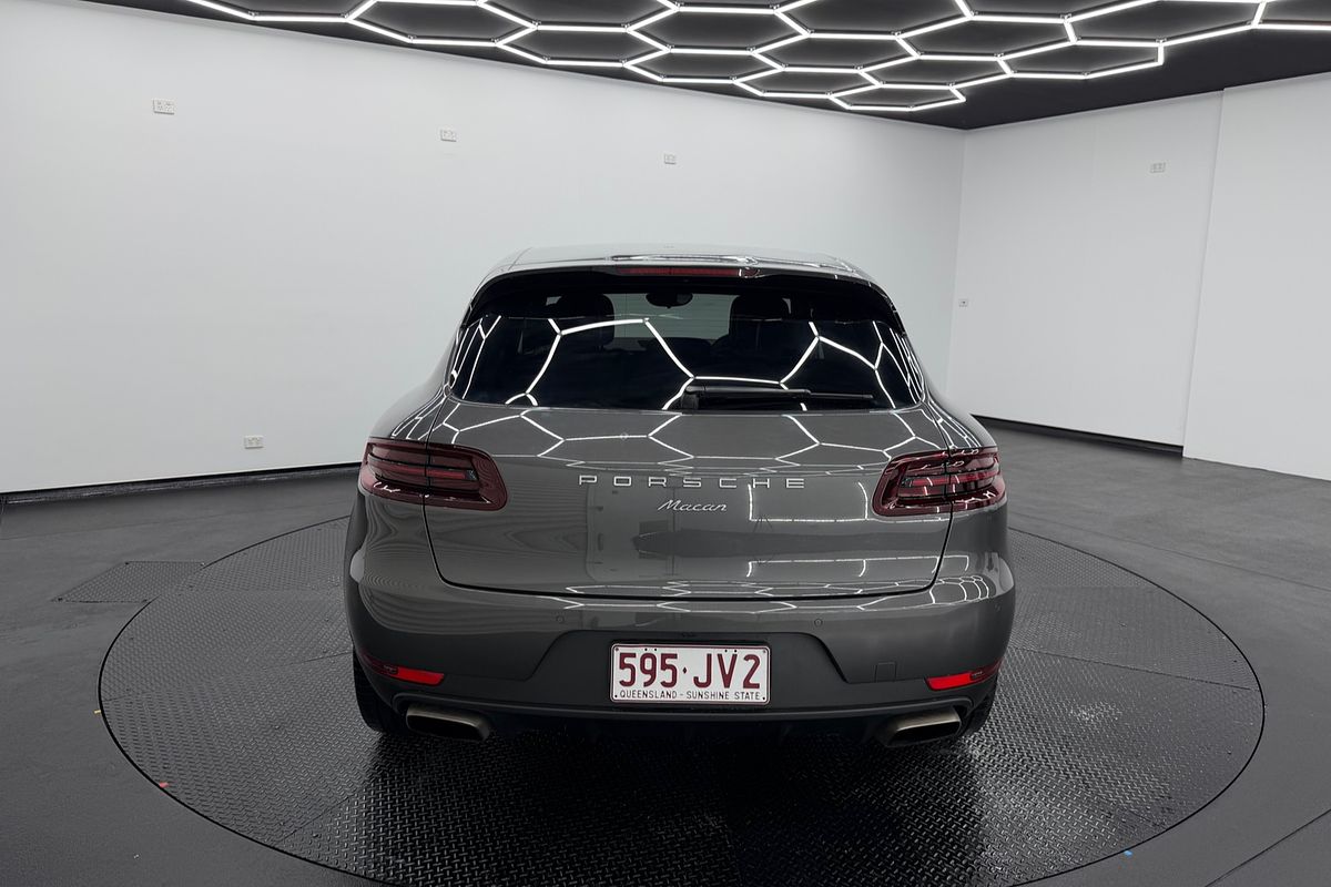 2018 Porsche Macan 95B