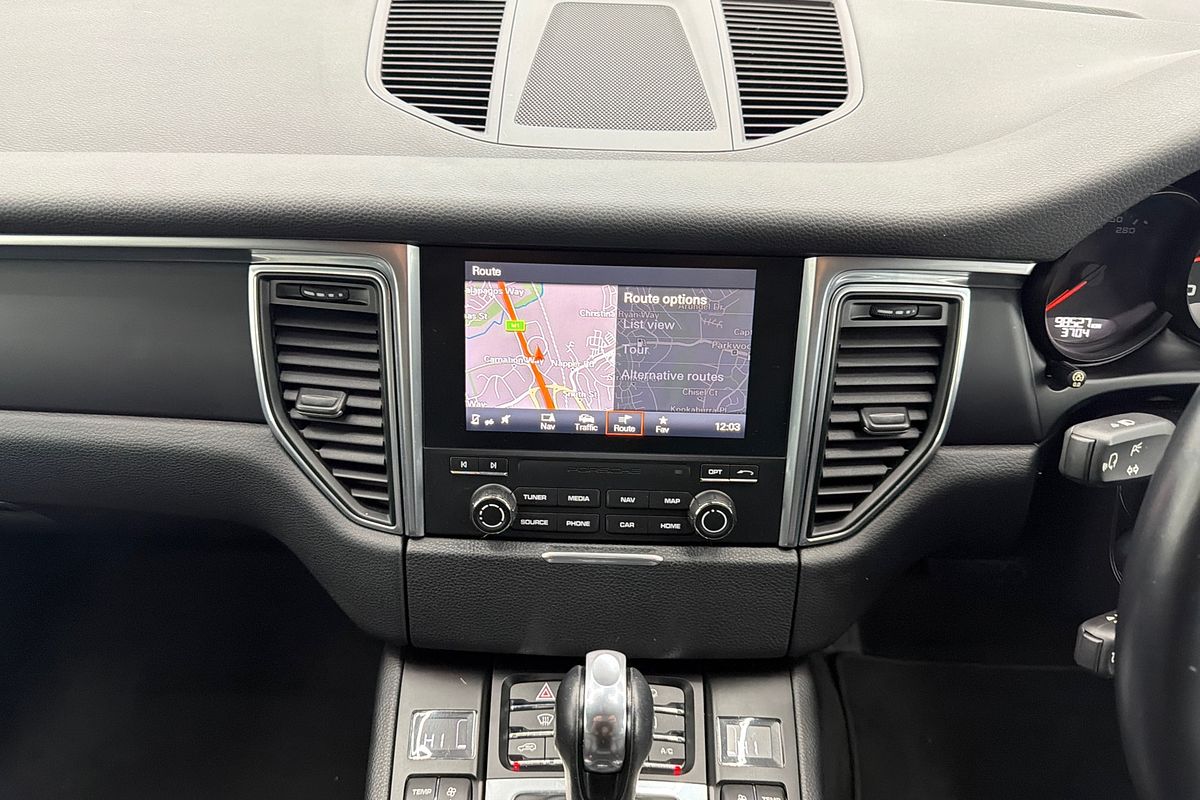 2018 Porsche Macan 95B