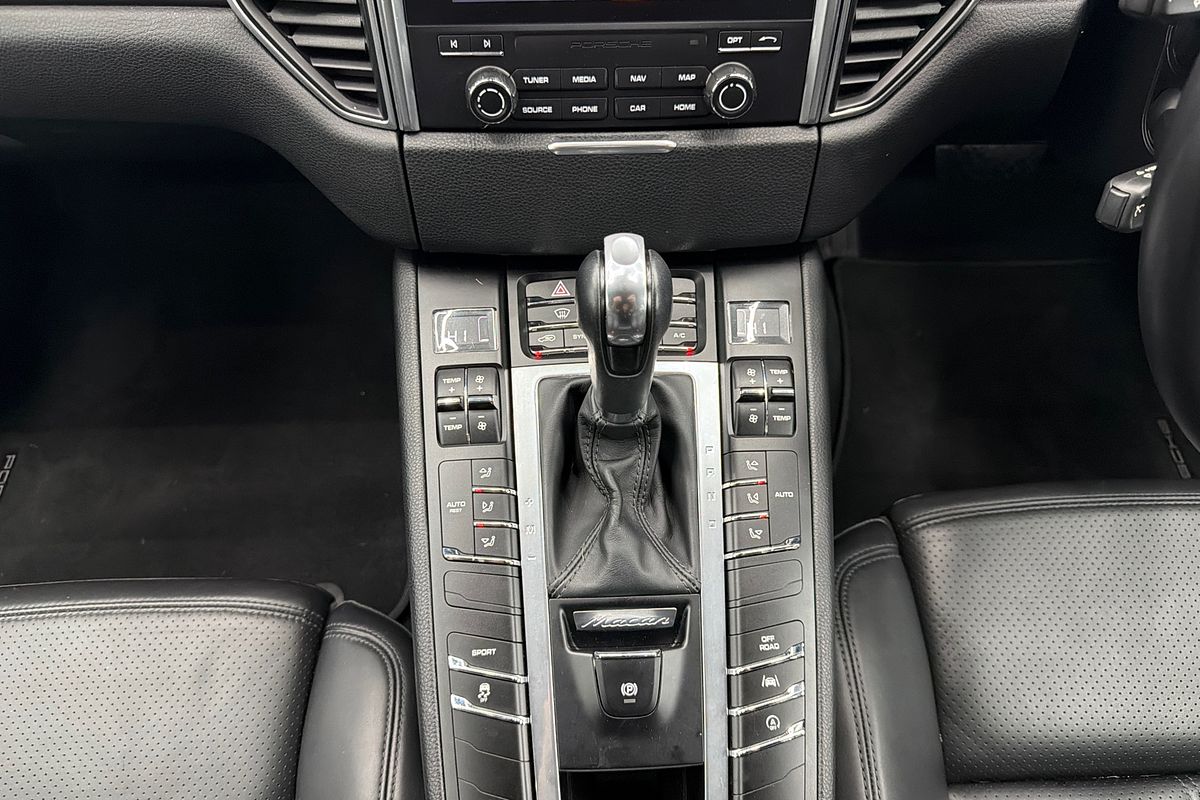 2018 Porsche Macan 95B