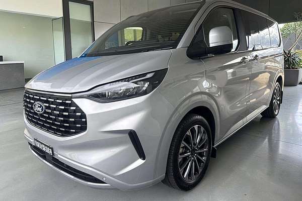2025 Ford Tourneo Titanium X AV SWB