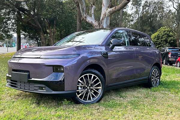 2026 Leapmotor B10 Design Hybrid EV A12