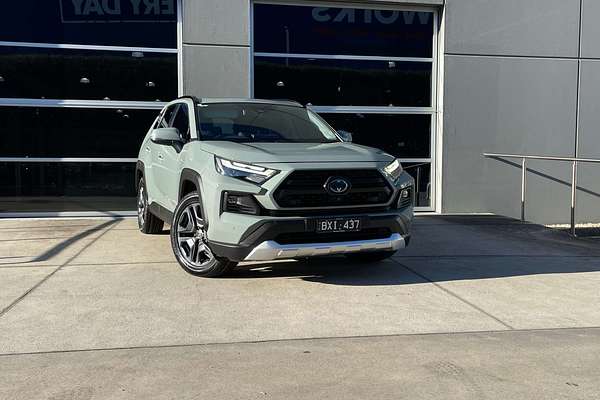2022 Toyota RAV4 Edge AXAH54R
