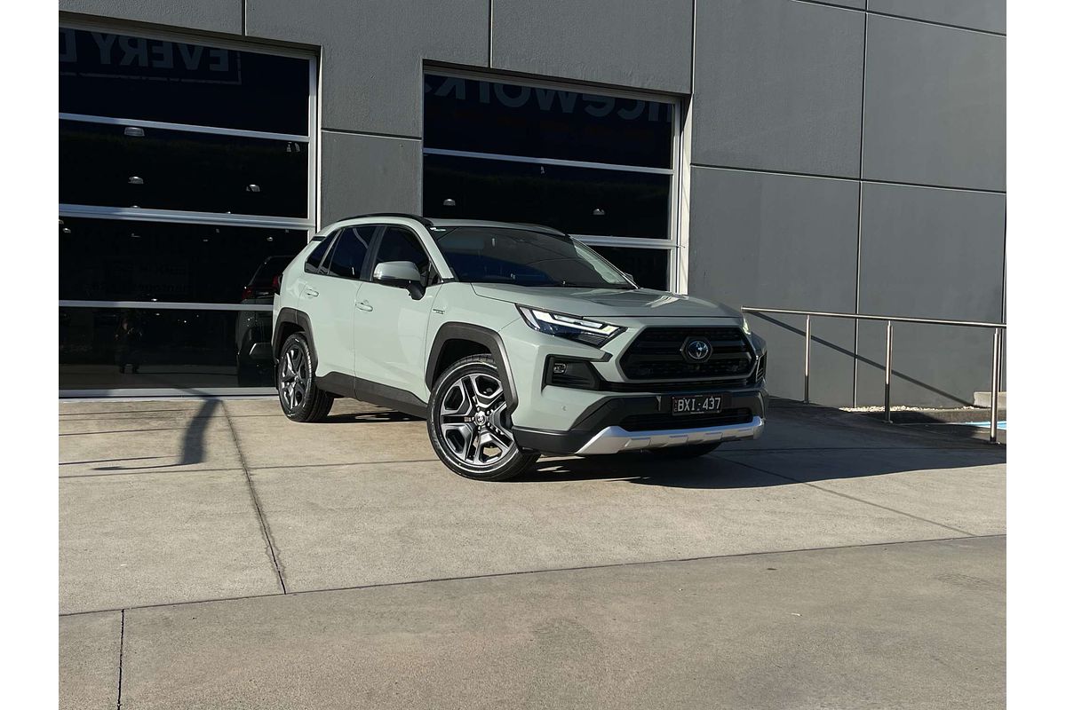 2022 Toyota RAV4 Edge AXAH54R