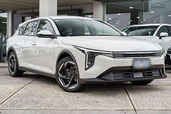 2025 Kia K4 Sport+ CL4m