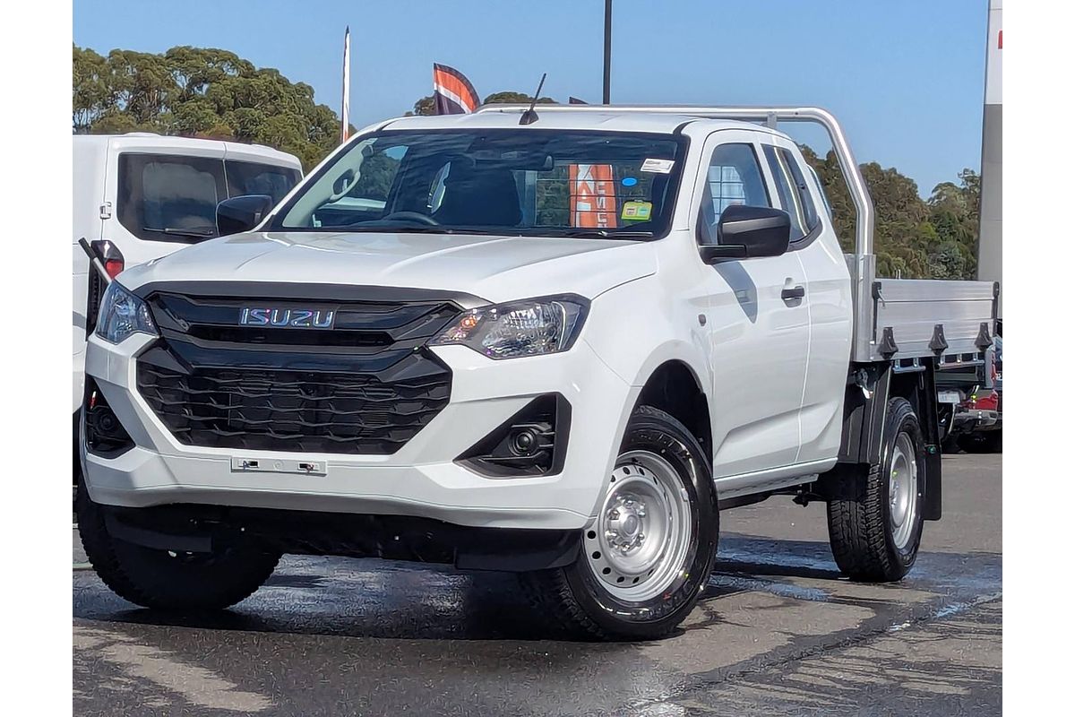 2026 Isuzu D-MAX SX 4X4